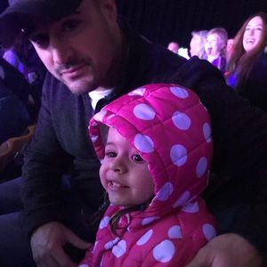 Meet your Posher, Kenny